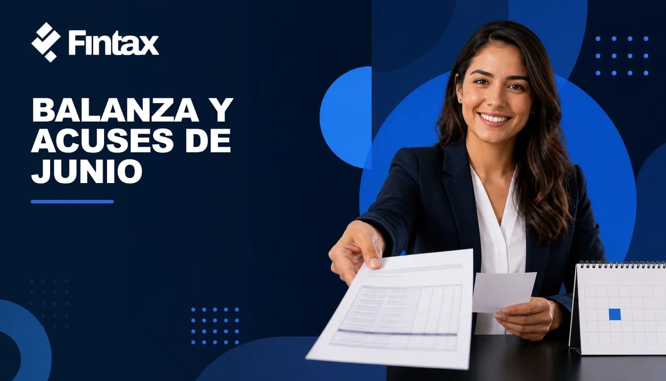 Contador terminando y enviando la balanza y acuses de contabilidad electrónica de junio.