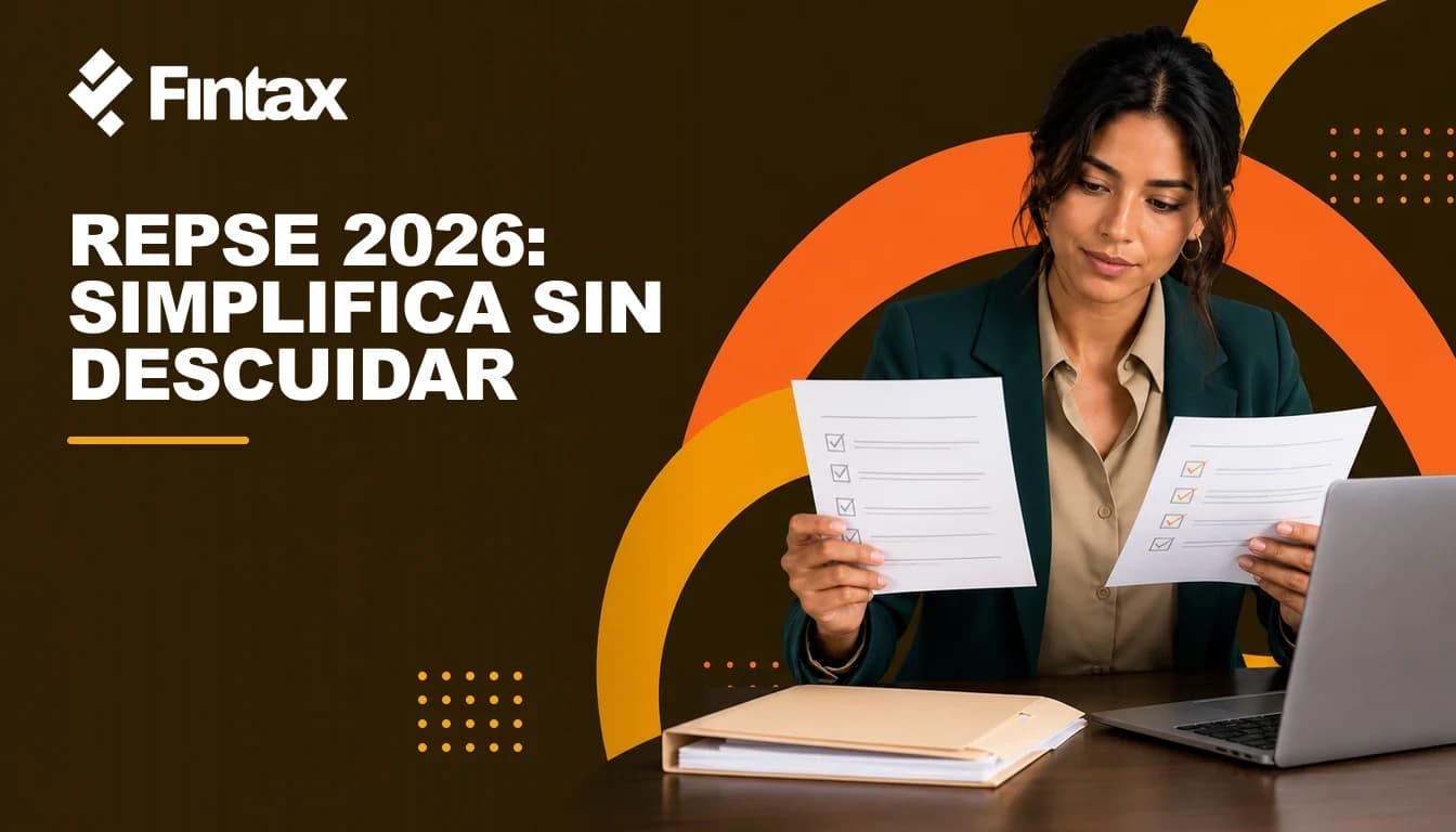 Administradora revisando requisitos REPSE 2026 y expediente de servicios especializados.