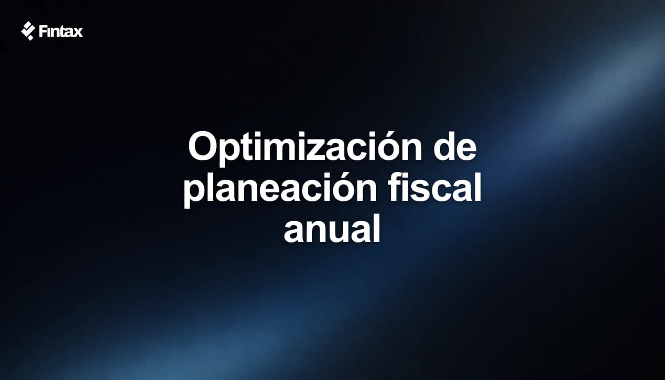 Fondo índigo casi negro con una elevación diagonal de luz muy suave.